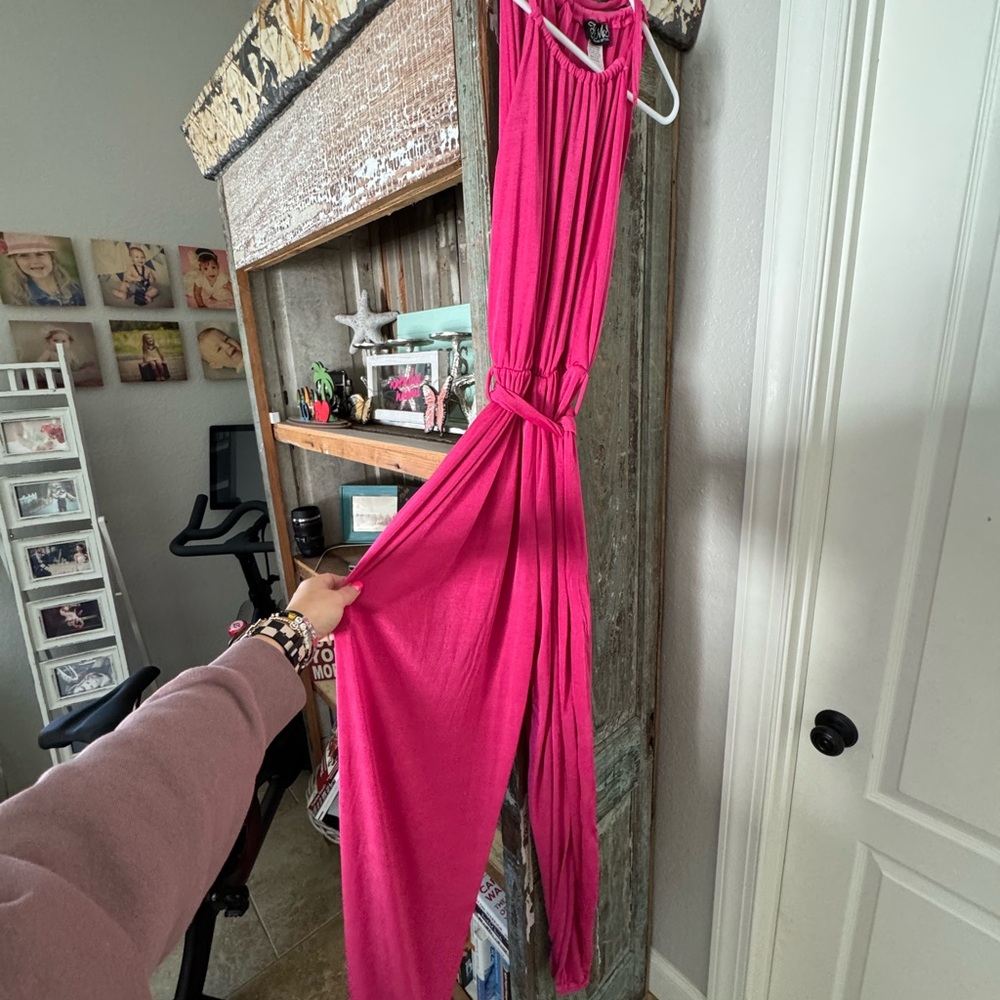 Hot Miami Styles Pink Halter Jumpsuit with Flowing Palazzo Pants - Picture 4 of 4